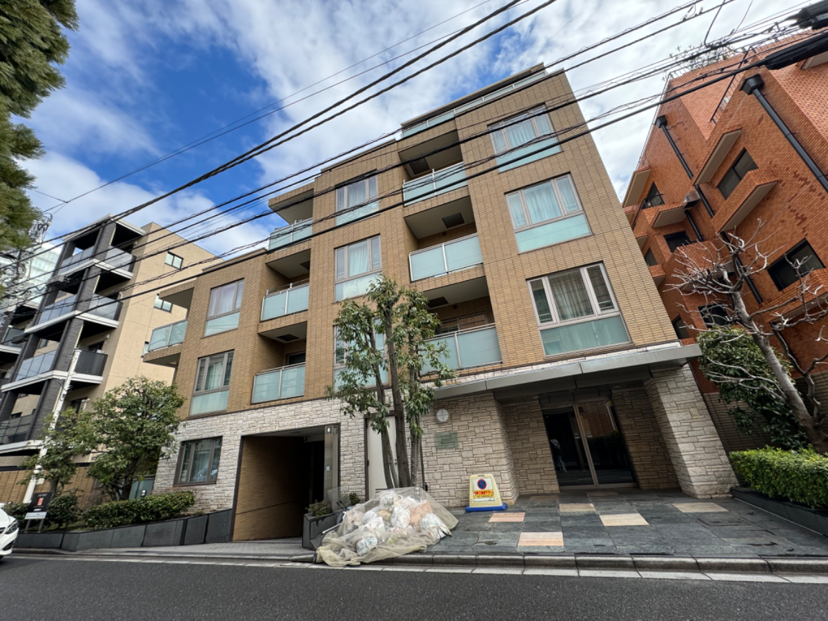 v20250427003410/fresh/building/J00100394411_12