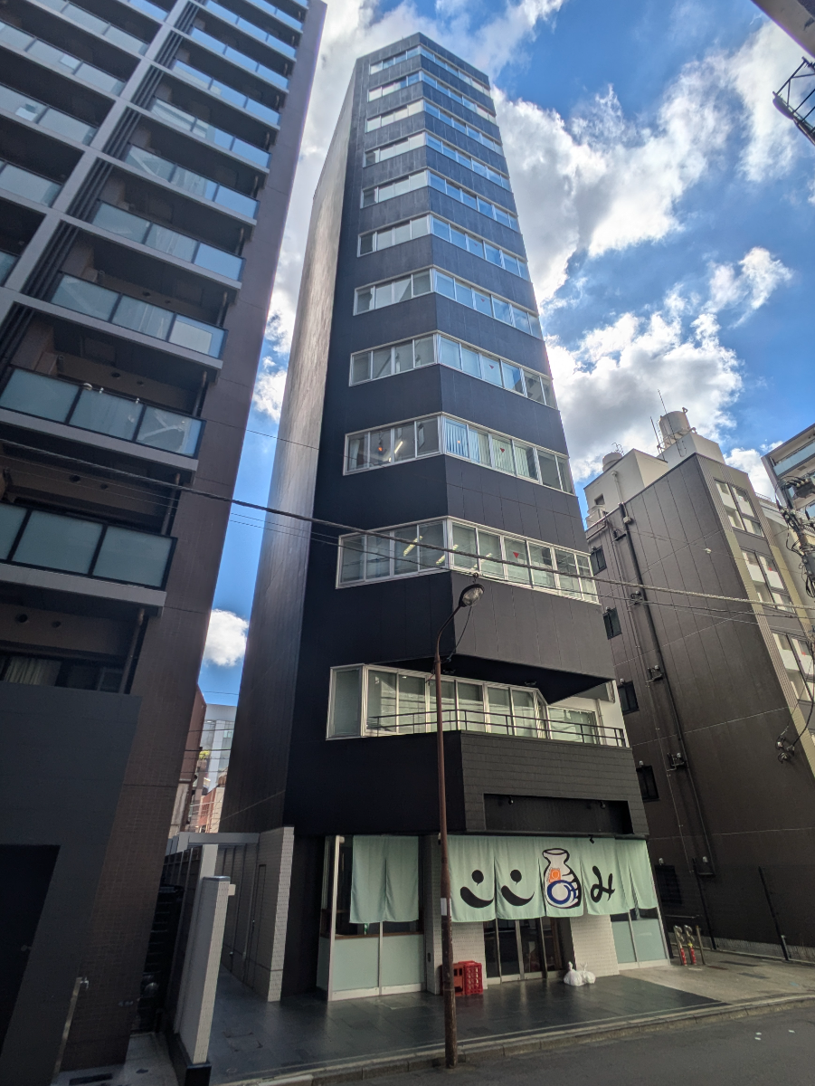v20250427003410/fresh/building/J00100396249_1