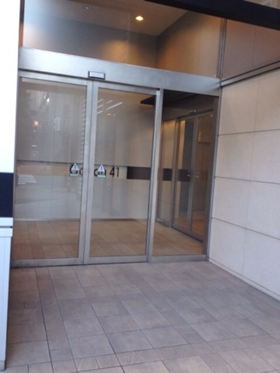 v20250427003805/fresh/building/J00100398432_3