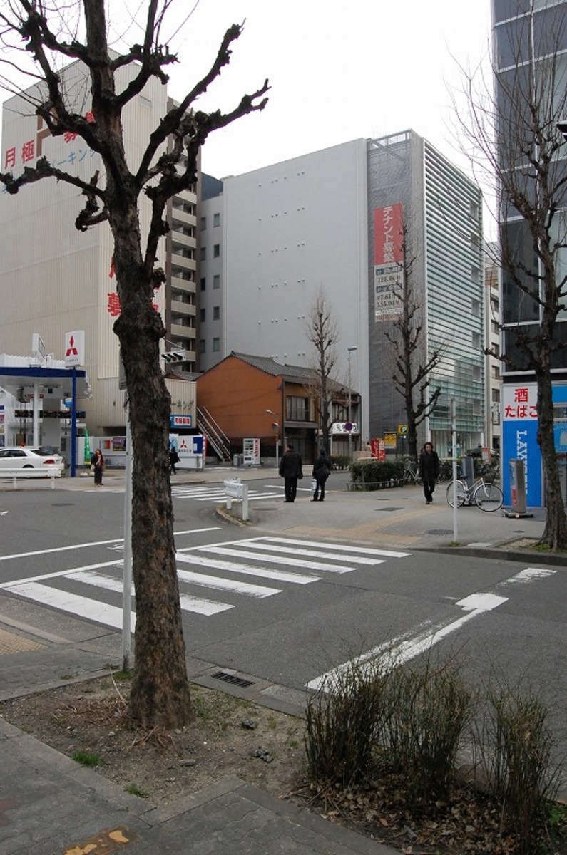 v20250427003805/fresh/building/J00100399697_4