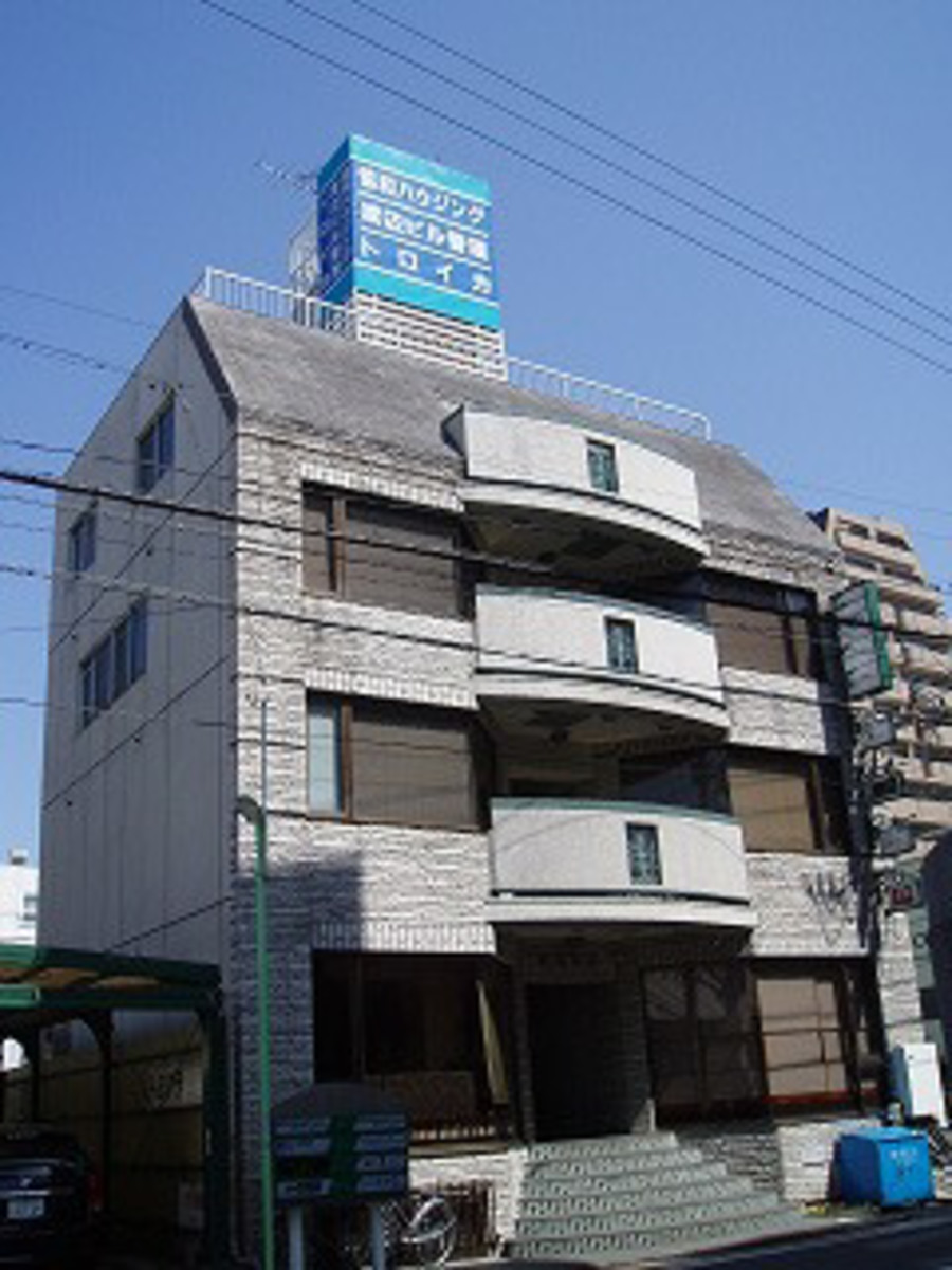 v20250427003805/fresh/building/J00100399734_1