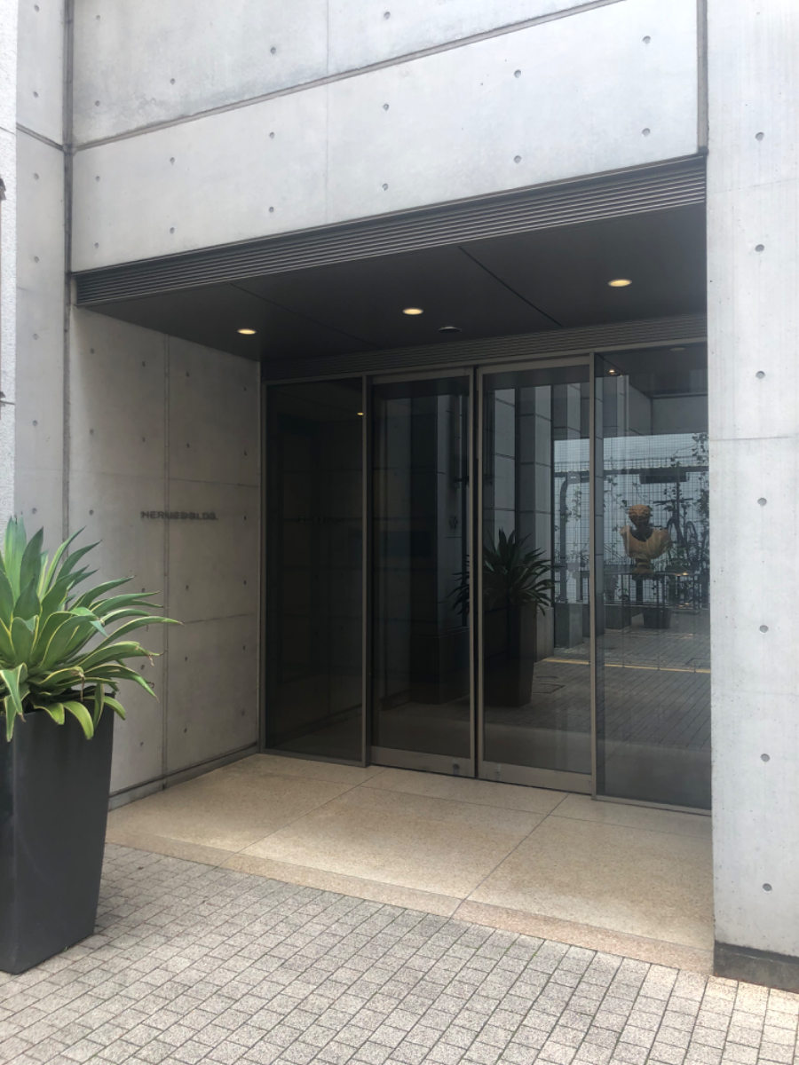 v20250427004120/fresh/building/J00100403947_3