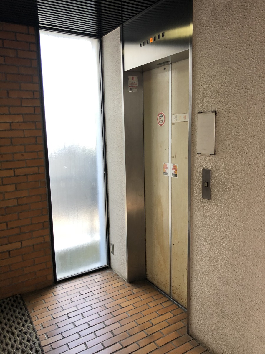 v20250427004617/fresh/building/J00100408978_4