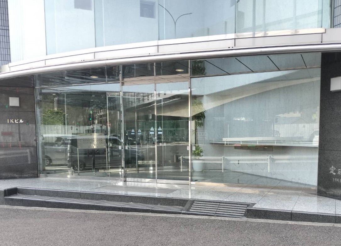v20250427005210/fresh/building/J00100411592_3