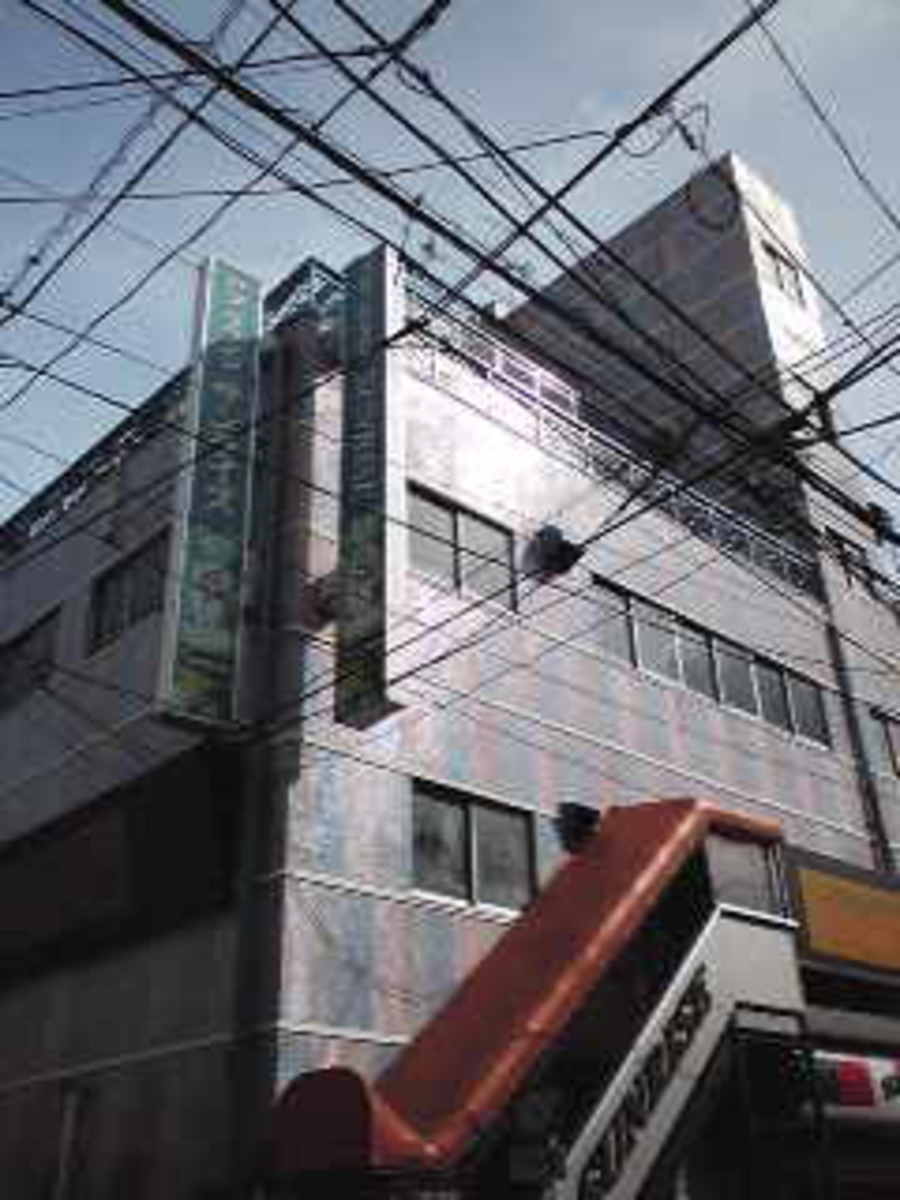 v20250427005210/fresh/building/J00100411868_1