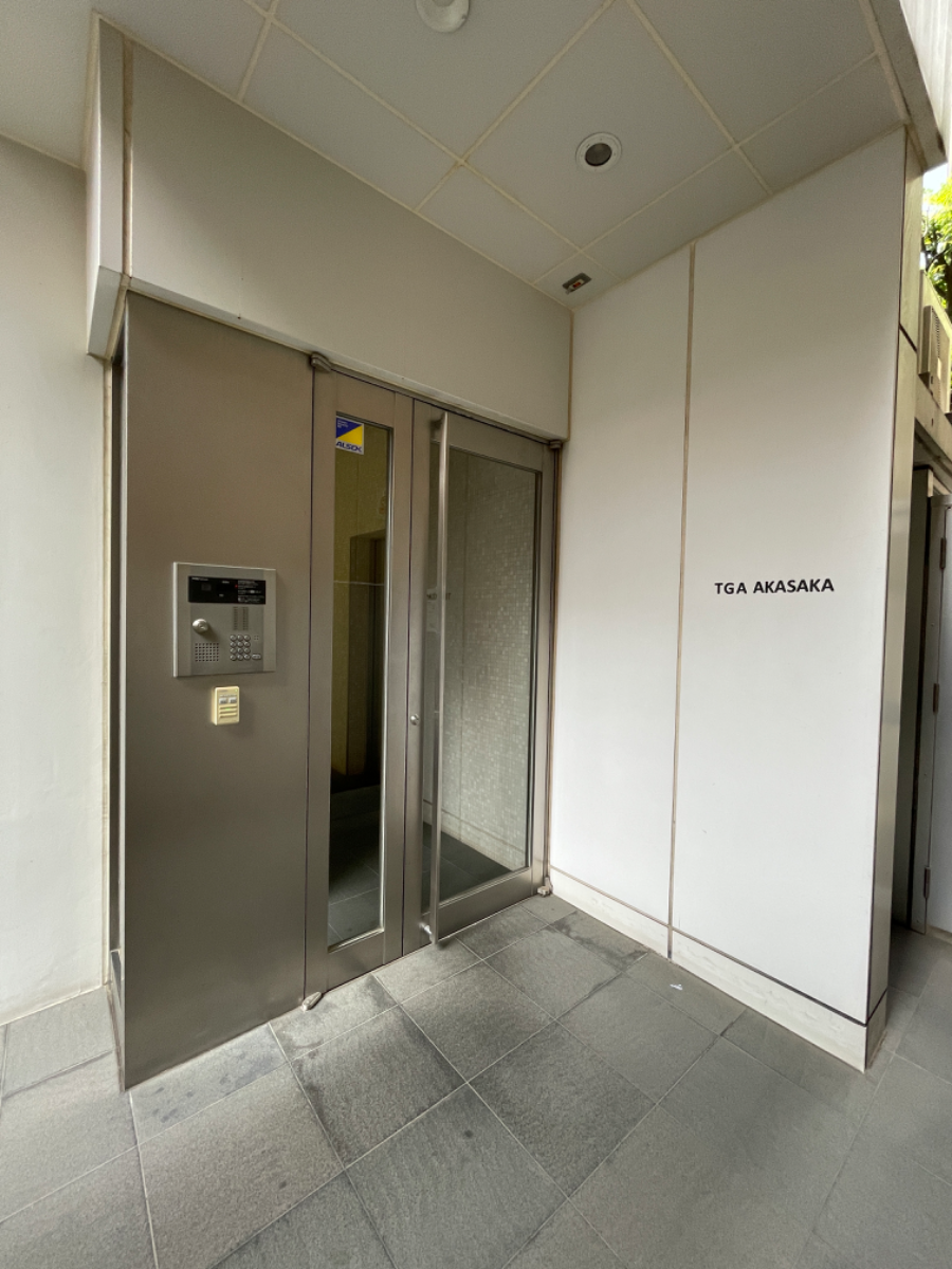 v20250427005210/fresh/building/J00100412975_3