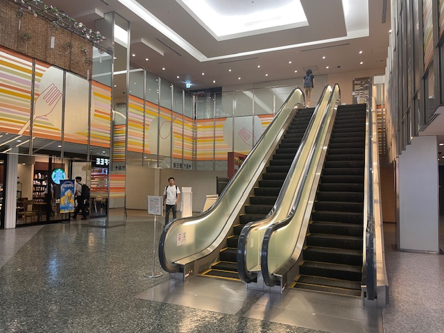v20250427005820/fresh/building/J00100419880_9