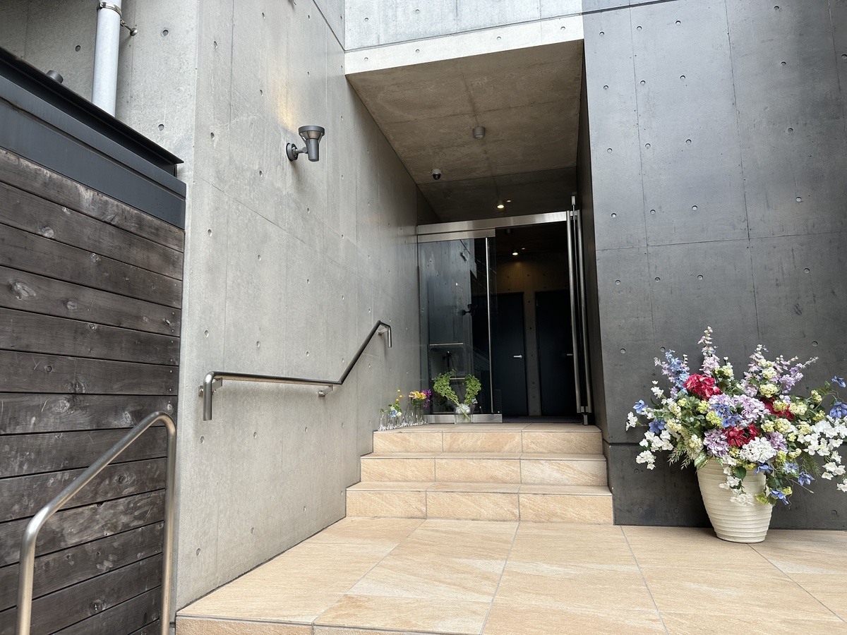 v20250427010206/fresh/building/J00100425488_3