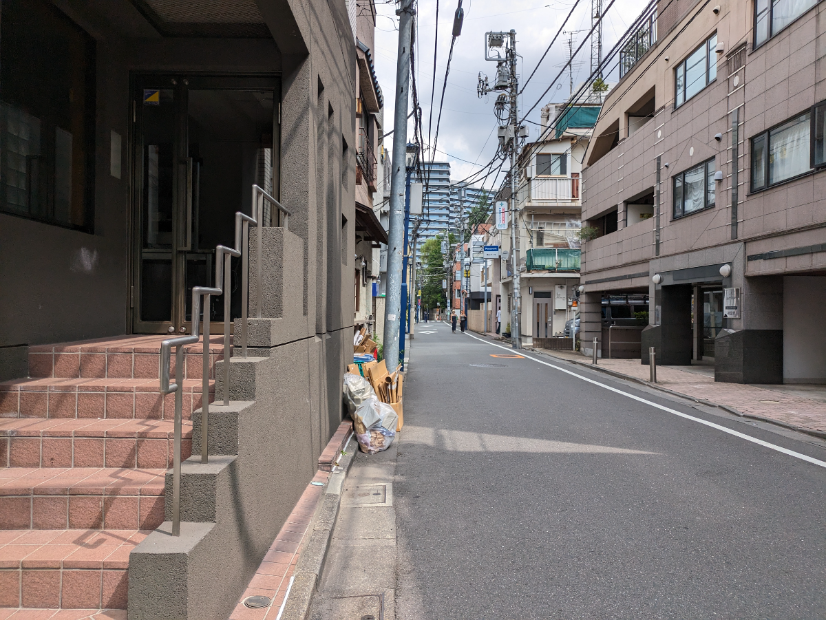 v20250427010206/fresh/building/J00100435819_4
