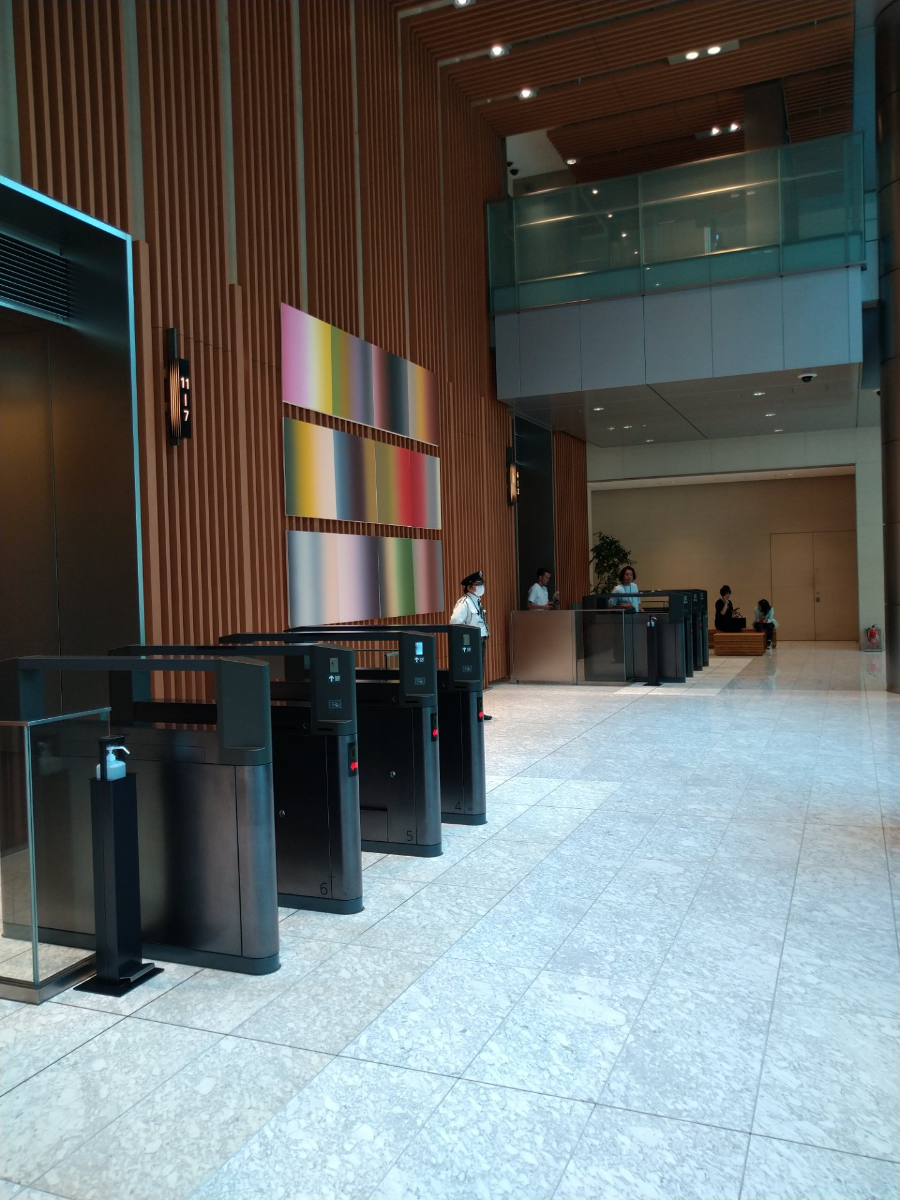 v20250427010506/fresh/building/J00100467421_19