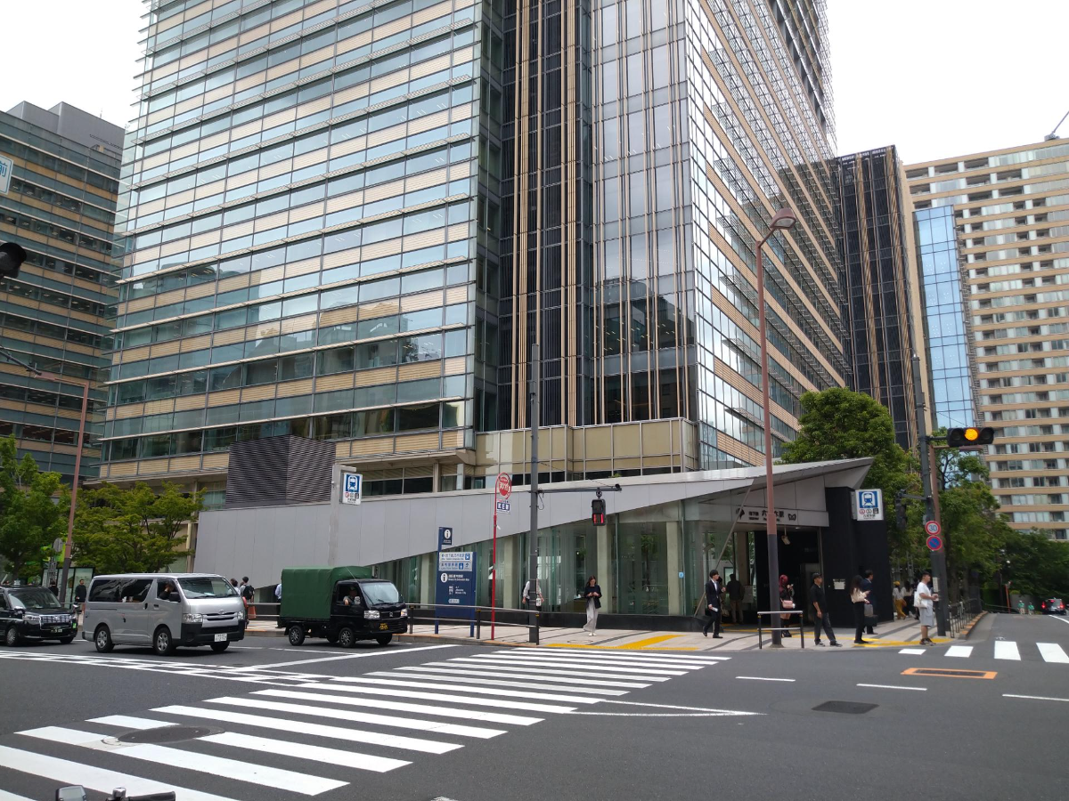v20250427010506/fresh/building/J00100467421_21