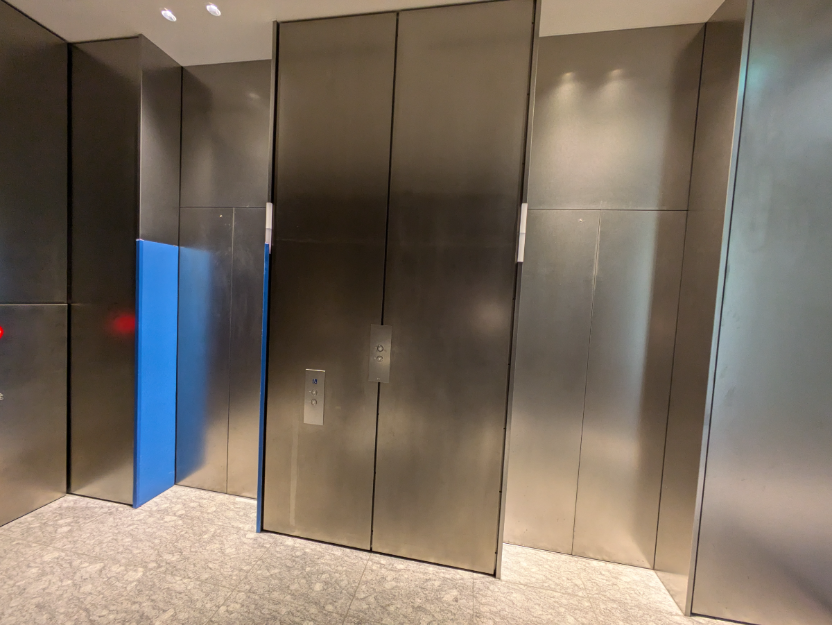 v20250427010506/fresh/building/J00100478122_4