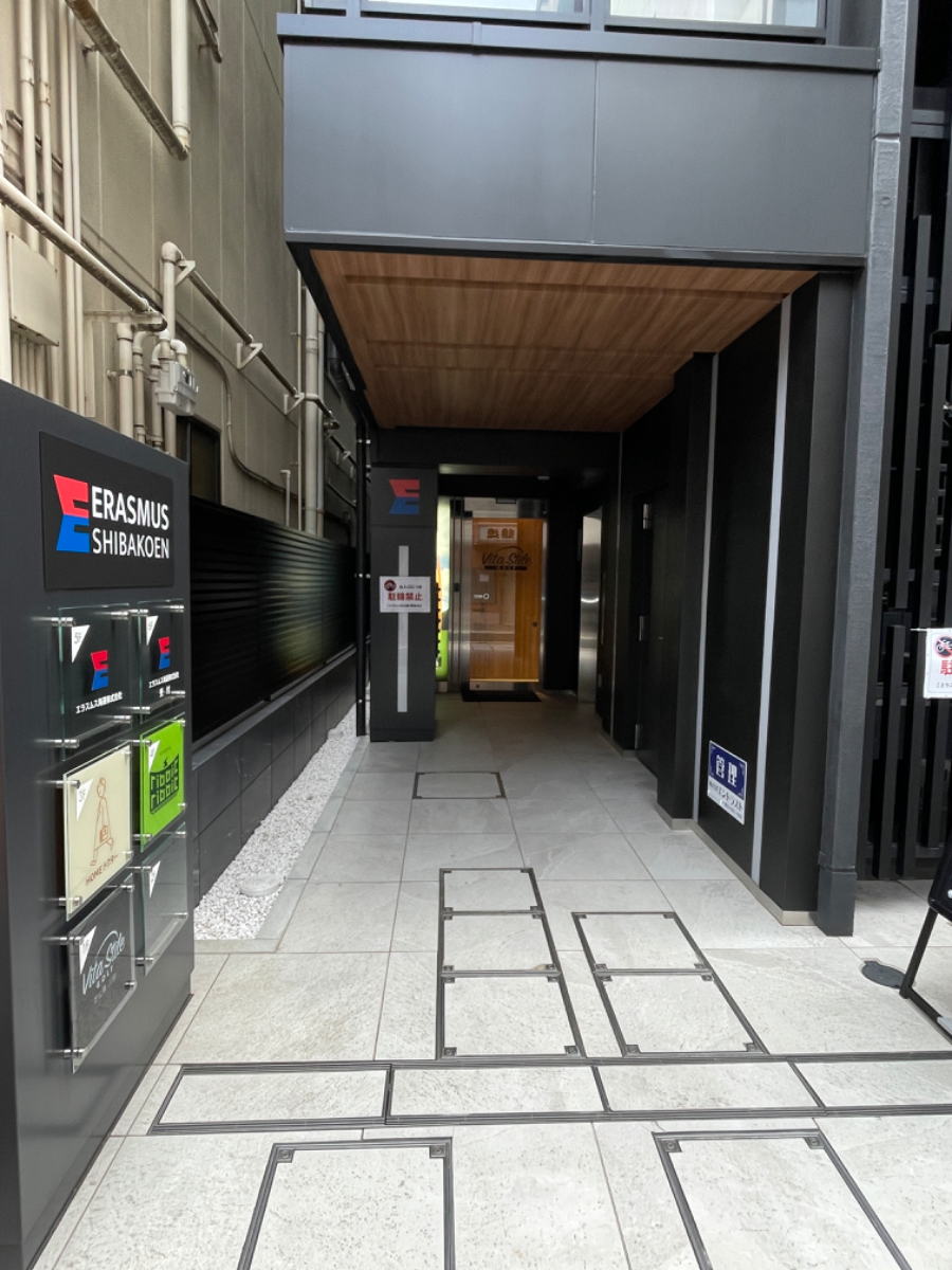 v20250427010817/fresh/building/J00100508994_3