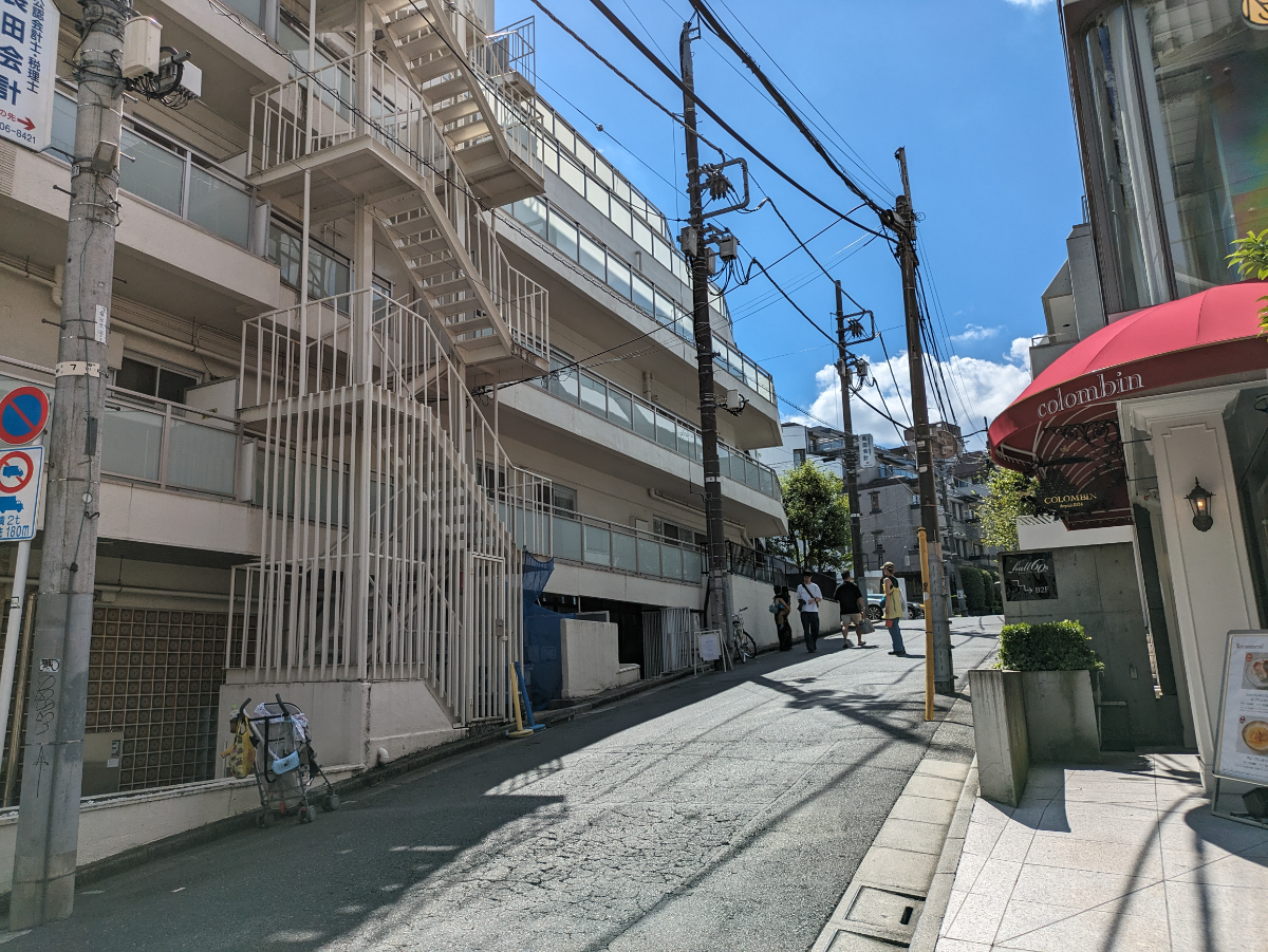v20250427022807/fresh/building/J00100375340_21