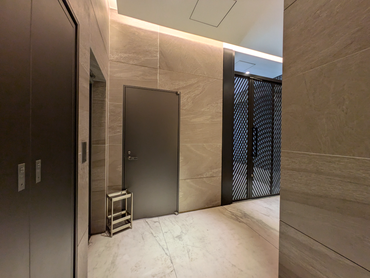v20250427023510/fresh/building/J00100380387_5