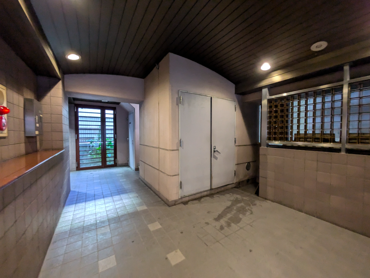 v20250427023510/fresh/building/J00100380712_11