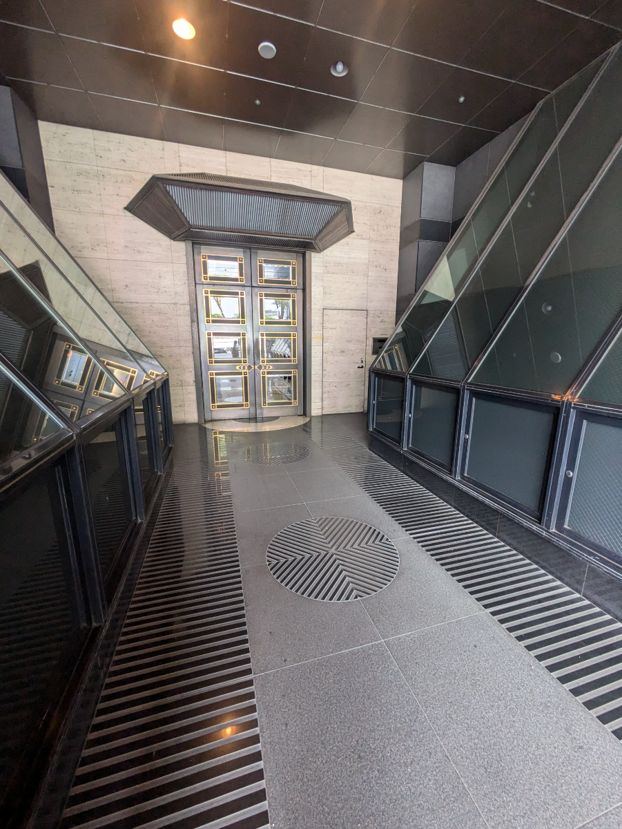 v20250427023510/fresh/building/J00100381097_3