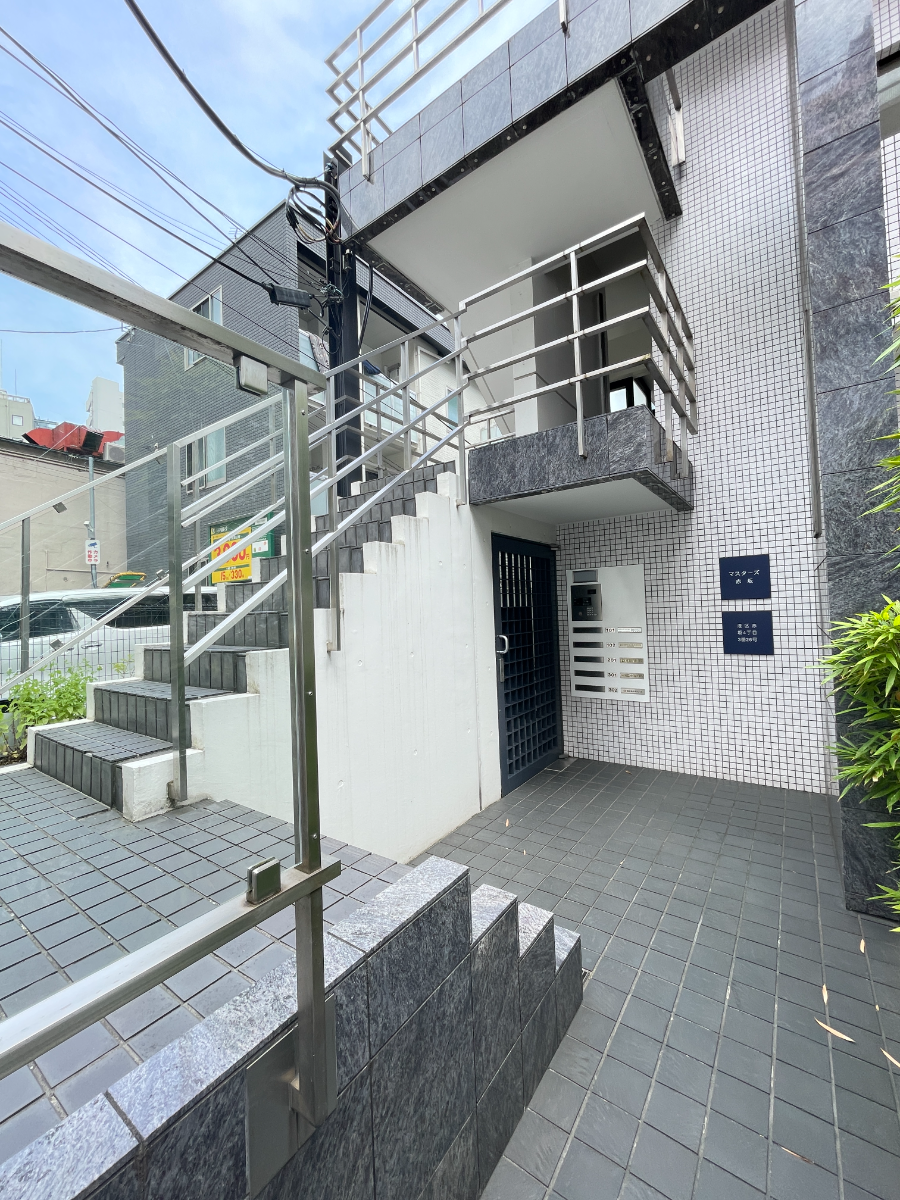 v20250427023809/fresh/building/J00100384049_10