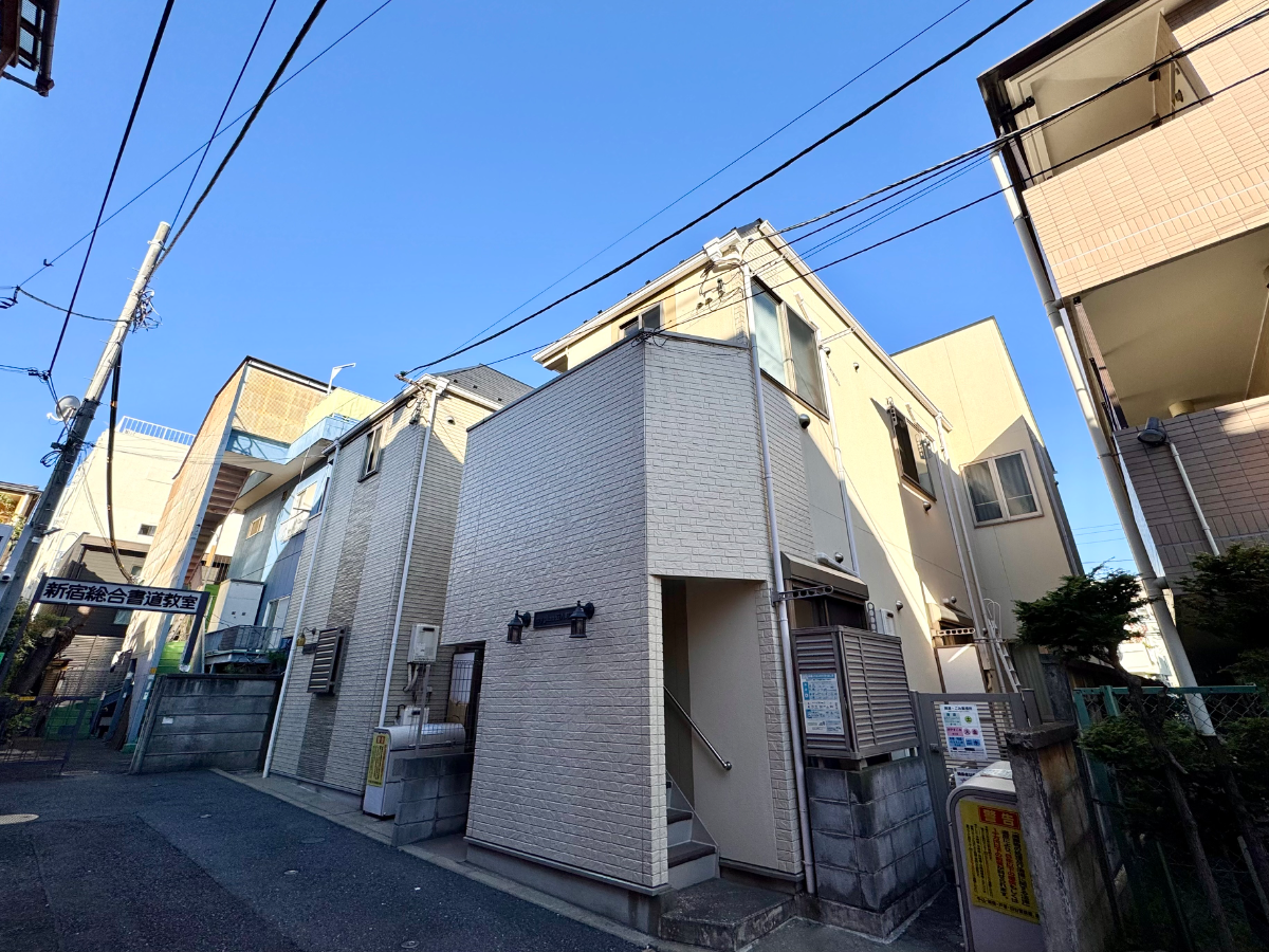 v20250506150654/fresh/building/J00100608482_14