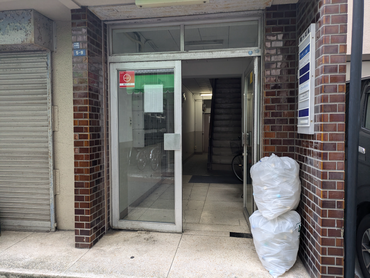 v20250530150901/fresh/building/J00100390584_3