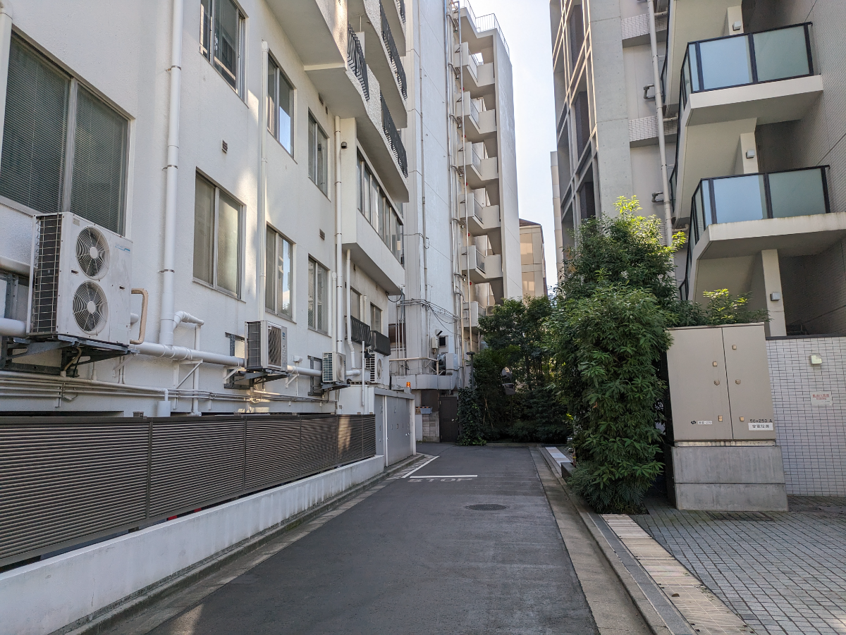 v20250601150545/fresh/building/J00100356639_12