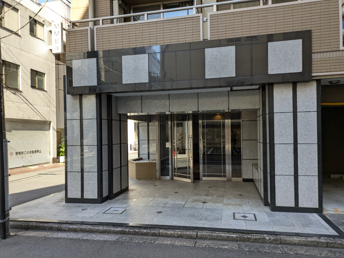 v20250603150701/fresh/building/J00100359602_3