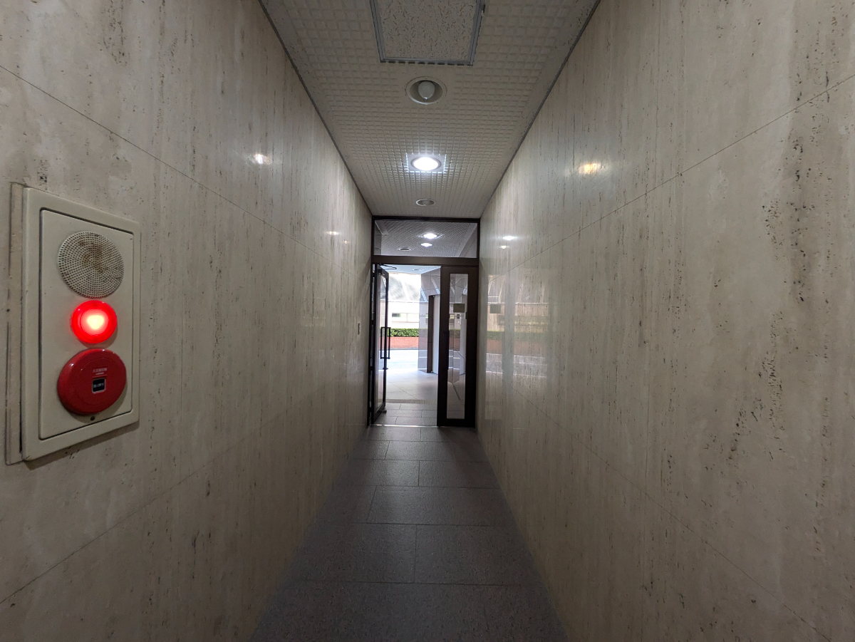 v20250603150701/fresh/building/J00100382401_10