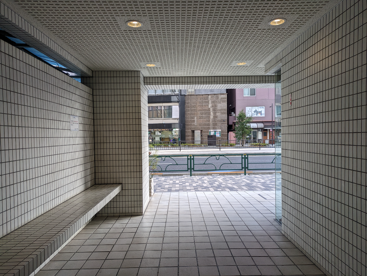 v20250611023000/fresh/building/J00100391961_12