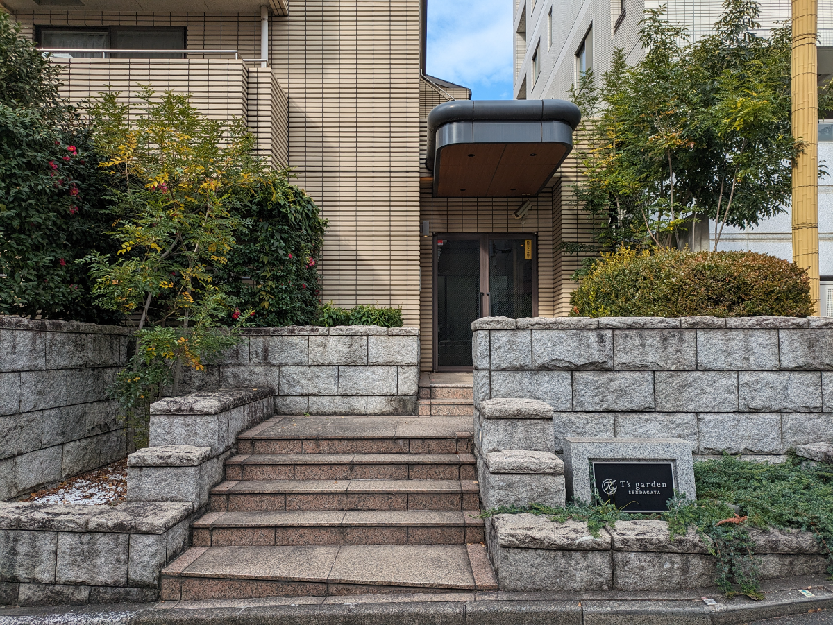 v20250611150815/fresh/building/J00100356555_3
