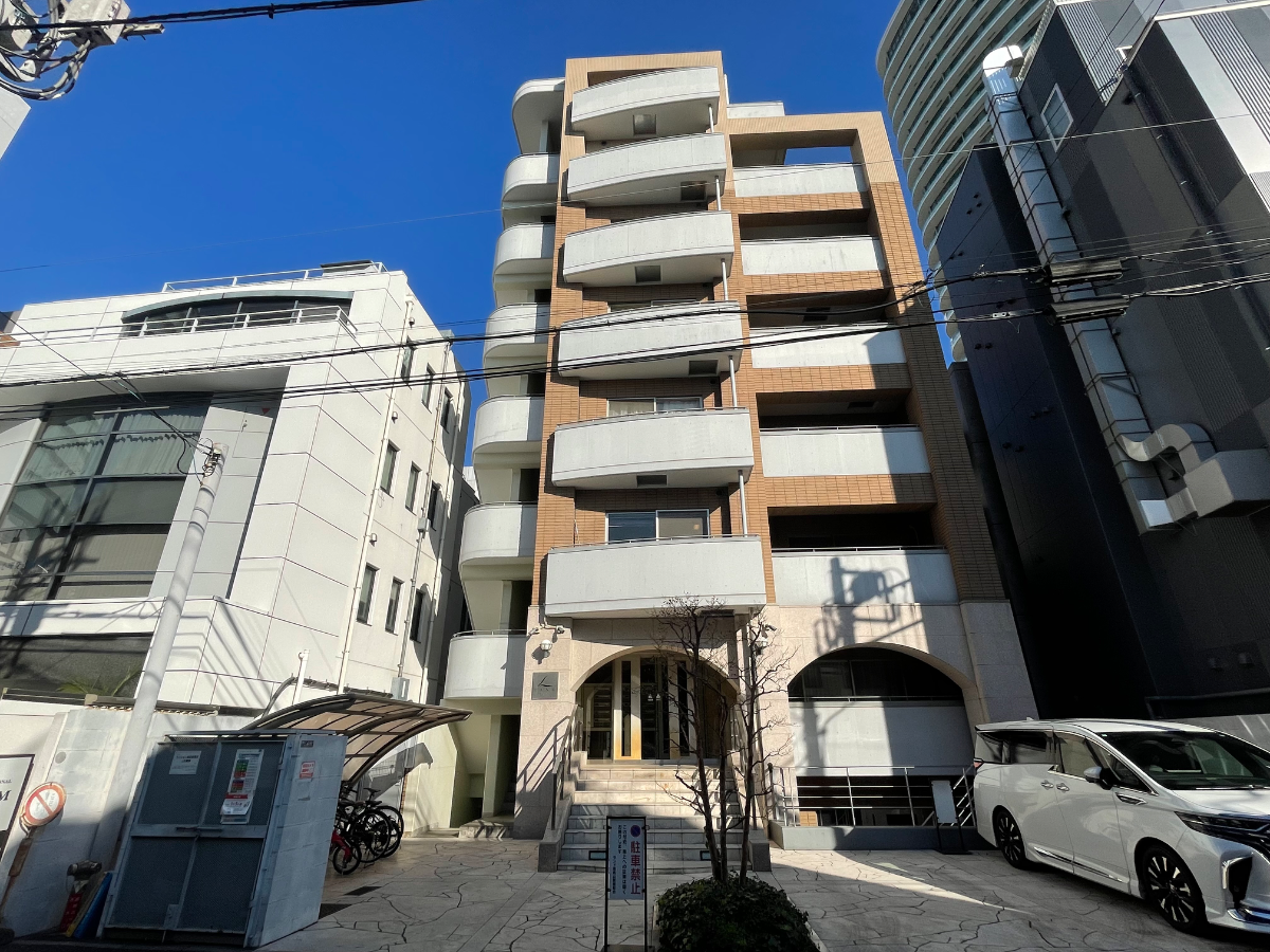 v20250611150815/fresh/building/J00100357070_15