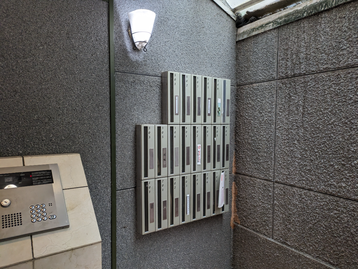 v20250611150815/fresh/building/J00100358628_6