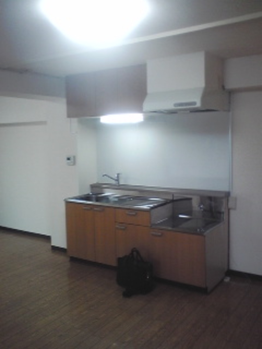 v20250611150815/fresh/building/J00100358628_8