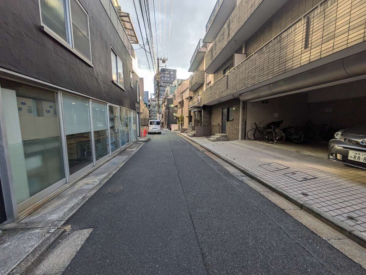 v20250611150815/fresh/building/J00100375830_8