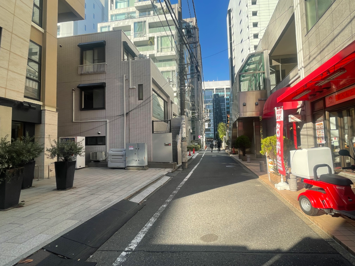 v20250611150815/fresh/building/J00100390985_2