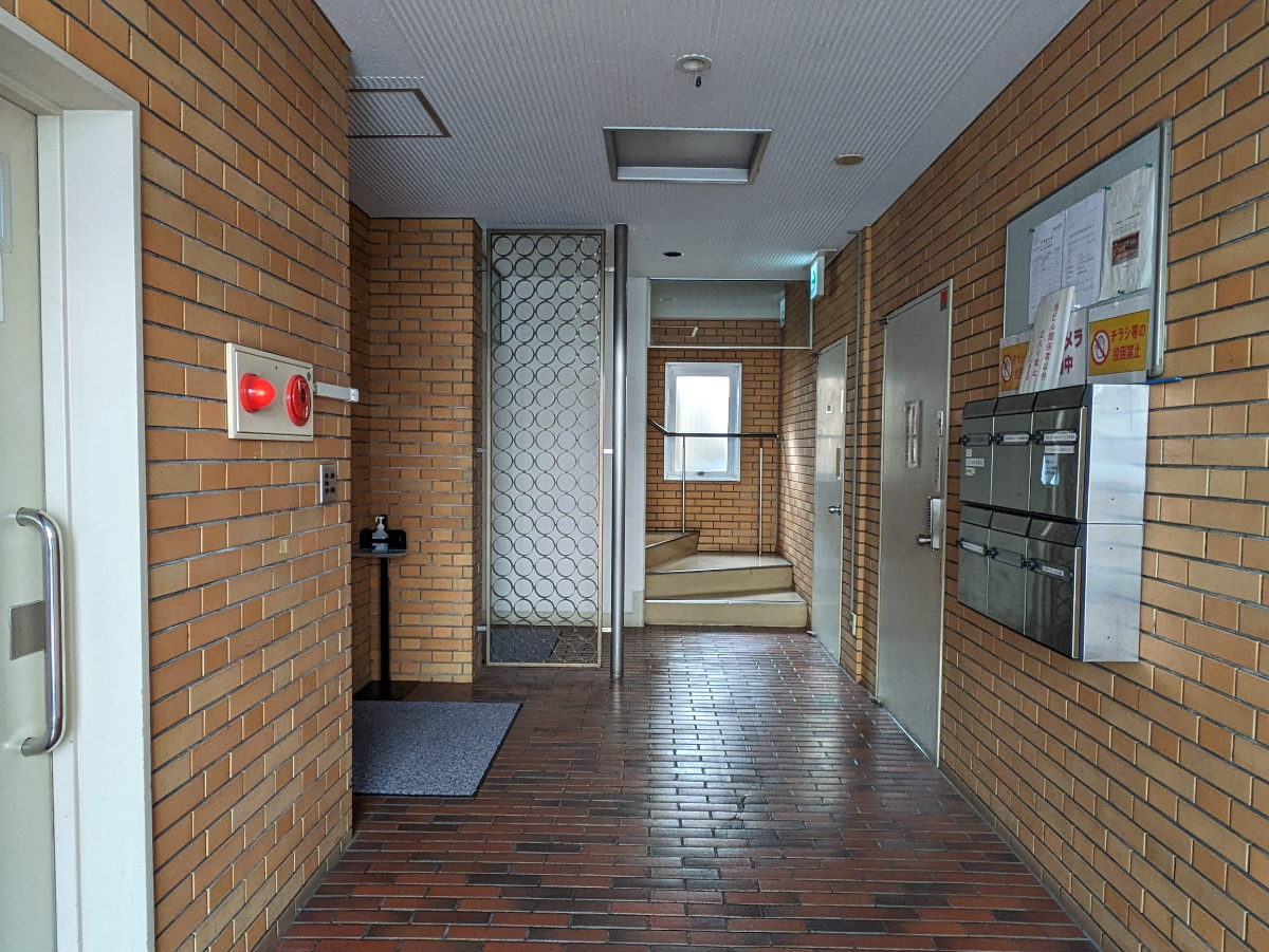 v20250611150815/fresh/building/J00100391995_11