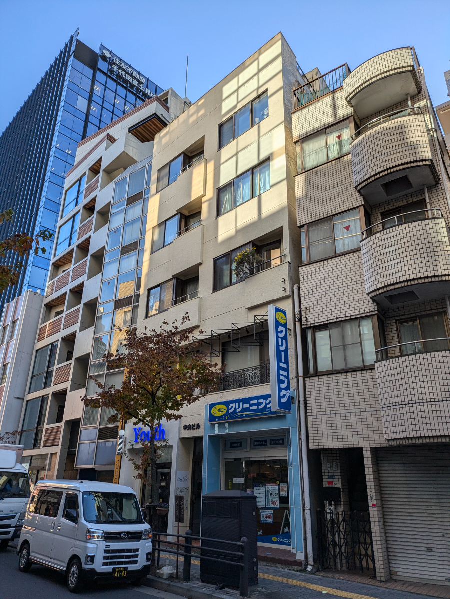 v20250612150701/fresh/building/J00100414916_5