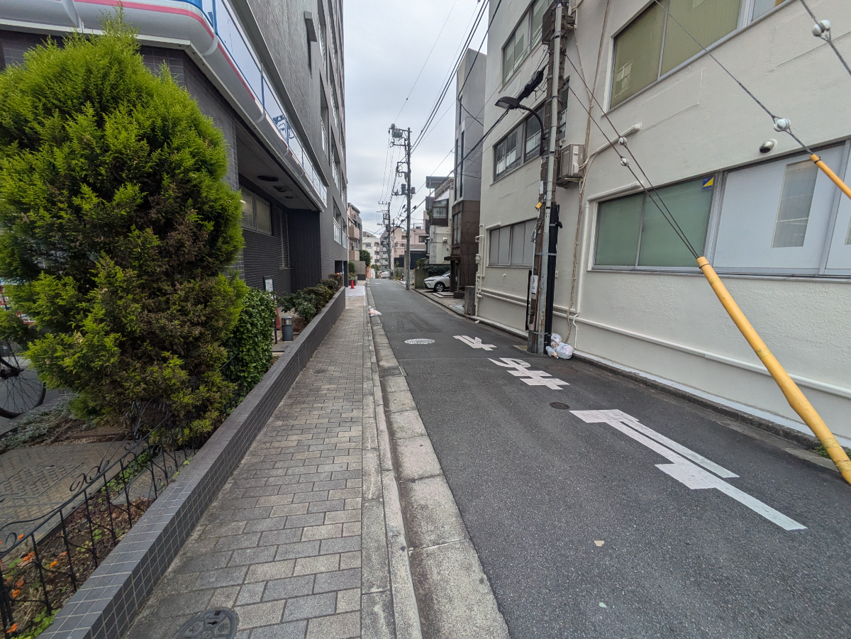 v20250618150706/fresh/building/J00100375828_15
