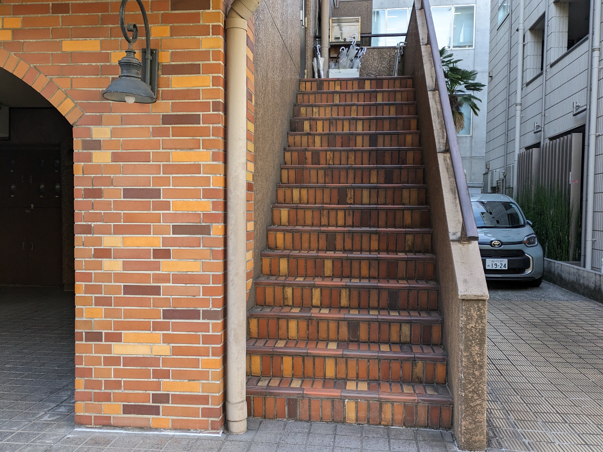 v20250625150905/fresh/building/J00100356557_10