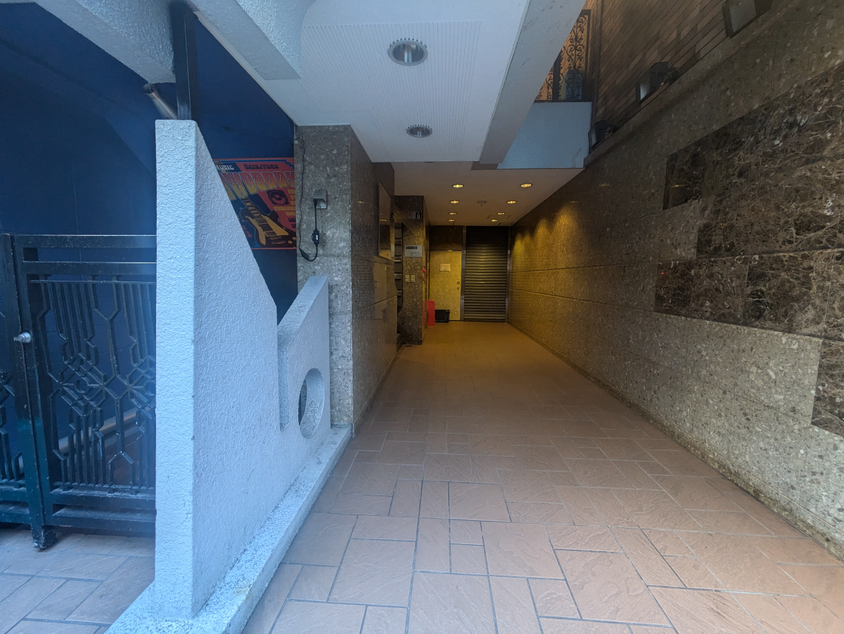 v20250625150905/fresh/building/J00100356954_3