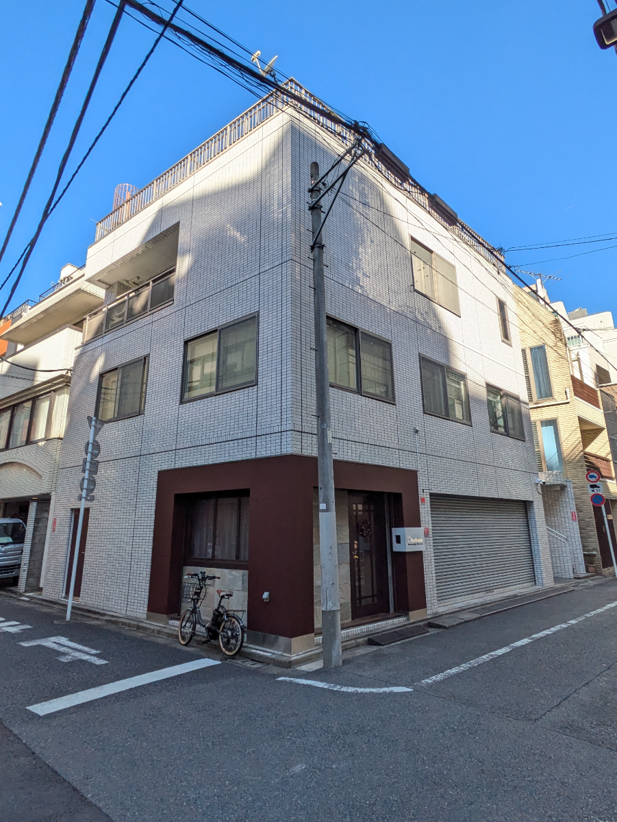 v20250625150905/fresh/building/J00100358822_9