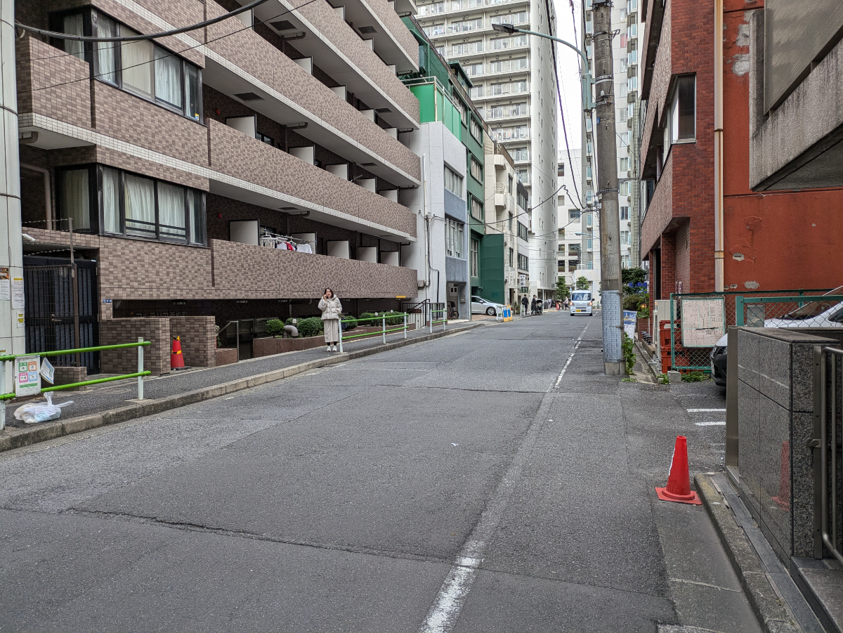 v20250625150905/fresh/building/J00100373337_5