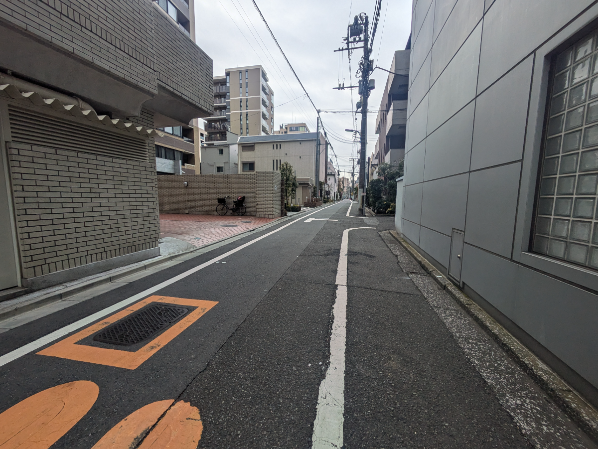 v20250706150552/fresh/building/J00100356795_15