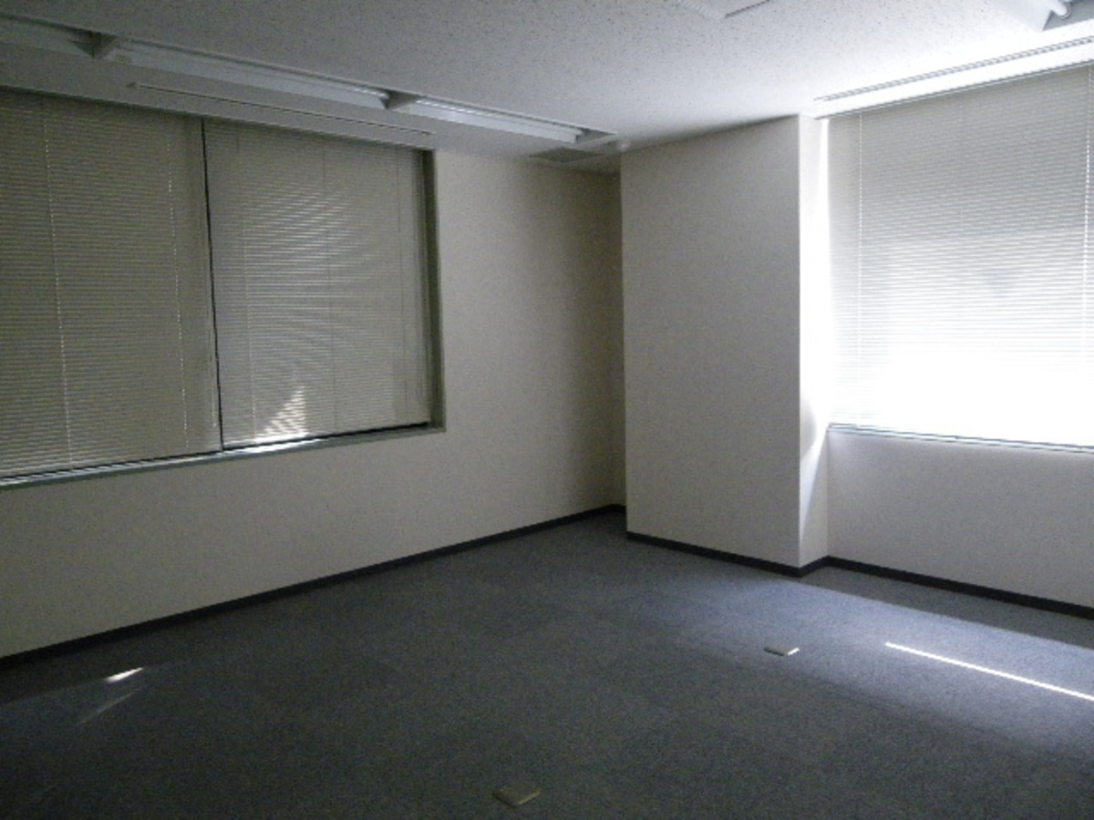 v20250714150702/fresh/building/J00100375745_10