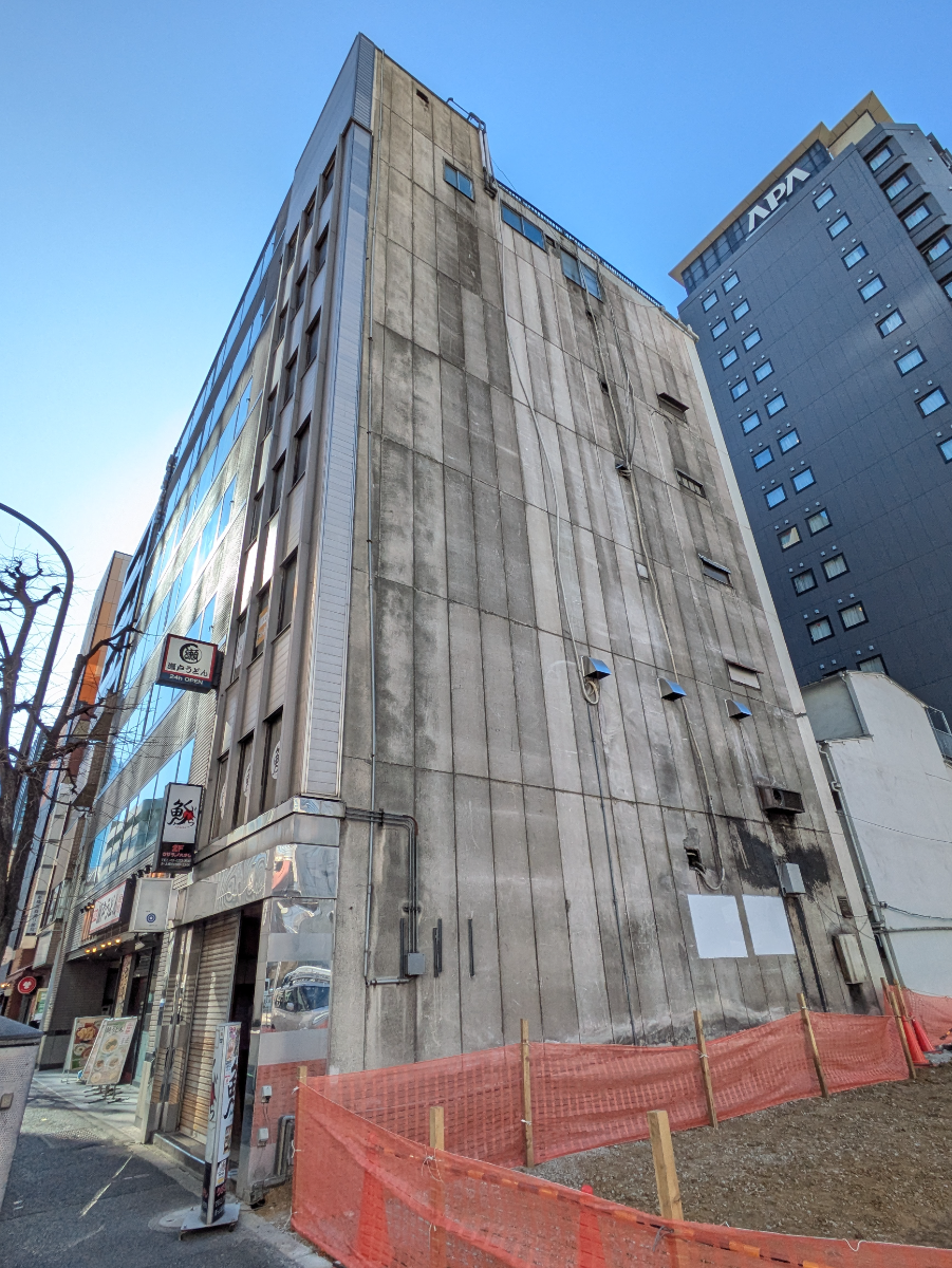 v20250715150905/fresh/building/J00100376561_15