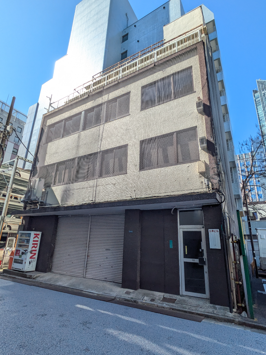 v20250715150905/fresh/building/J00100384286_11