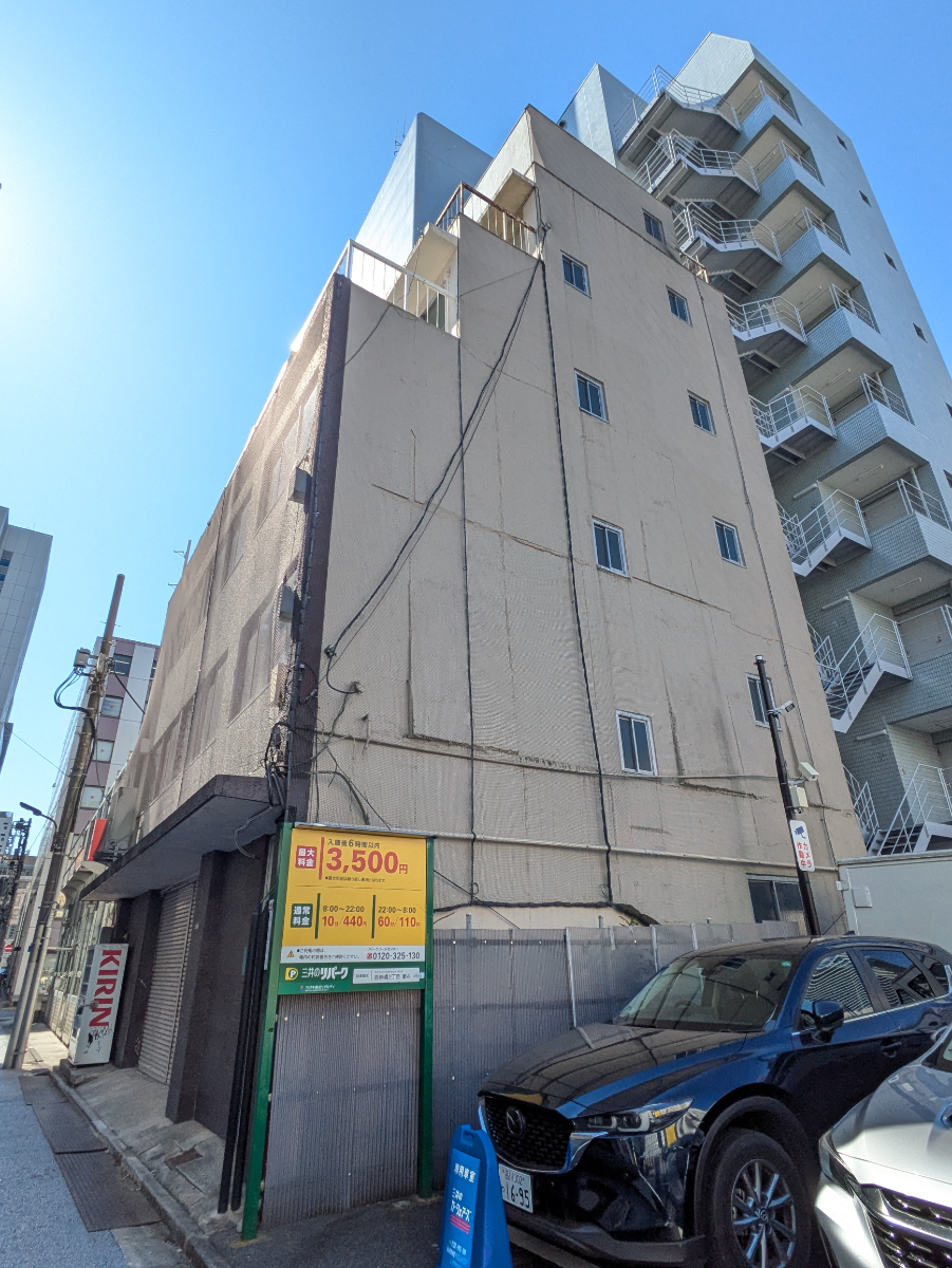 v20250715150905/fresh/building/J00100384286_13