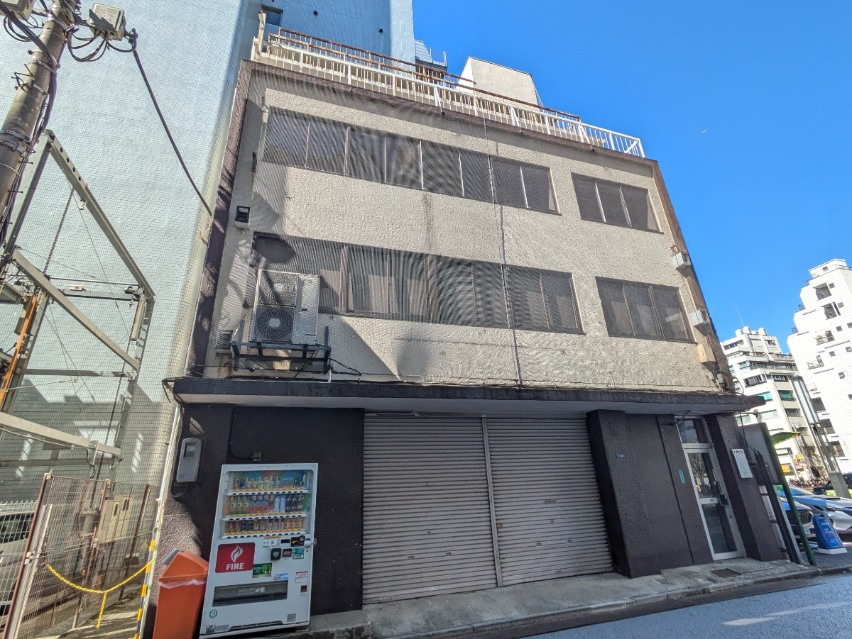 v20250715150905/fresh/building/J00100384286_9