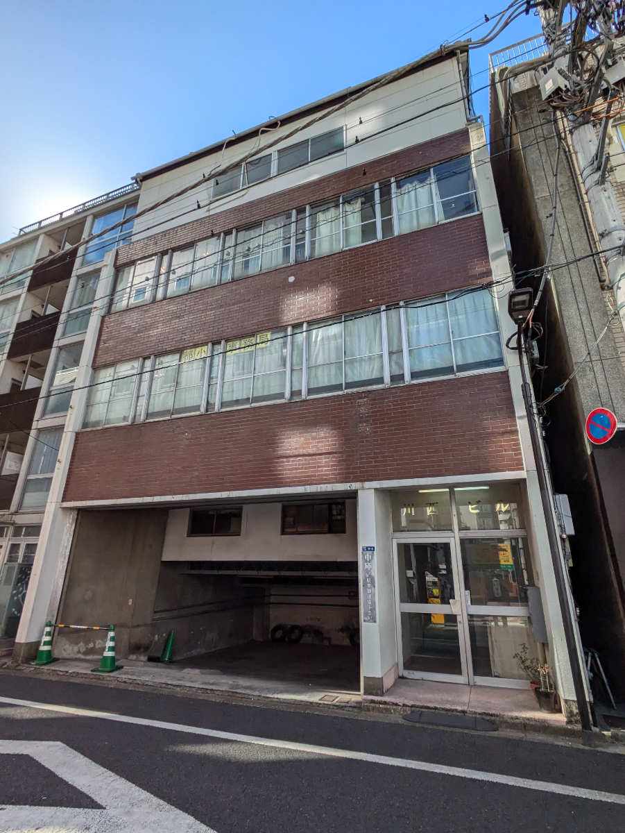 v20250729010429/fresh/building/J00100374978_1
