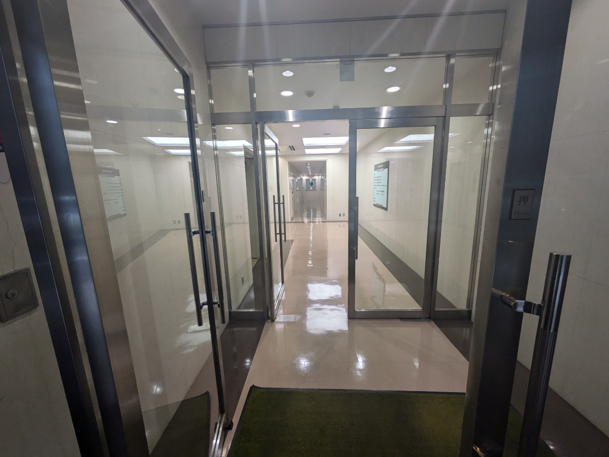 v20250729010429/fresh/building/J00100396894_8