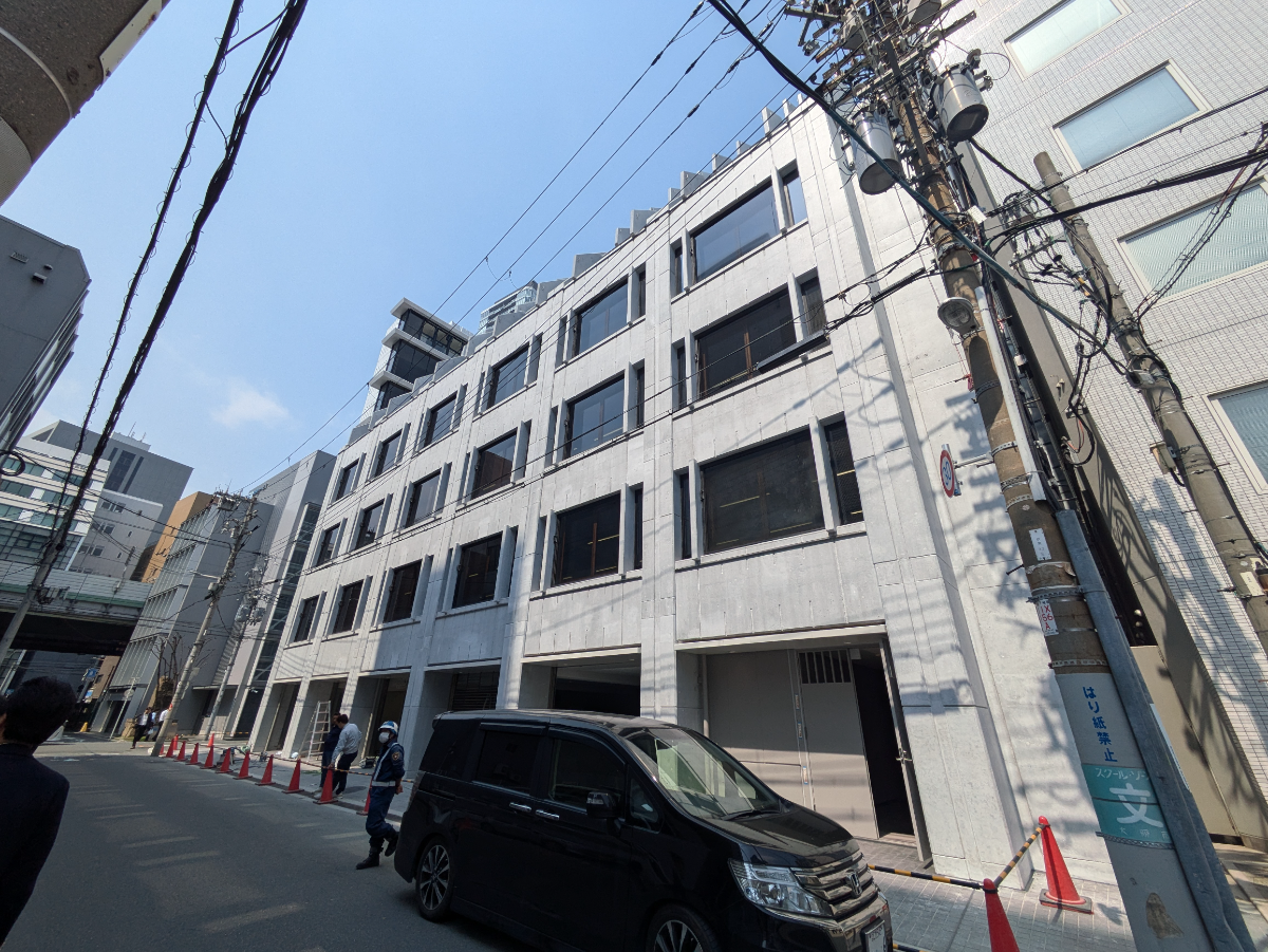 v20250729010429/fresh/building/J00100610585_1